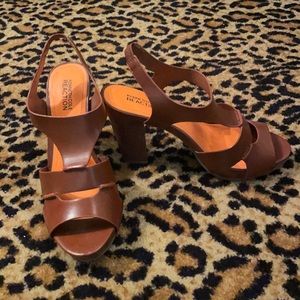 ✨✨Kenneth Cole Reaction Heels, Size 7 ✨✨